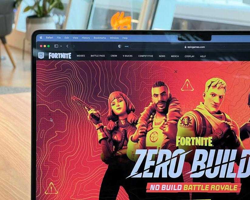 Fortnite вернулась на мобильные устройства
